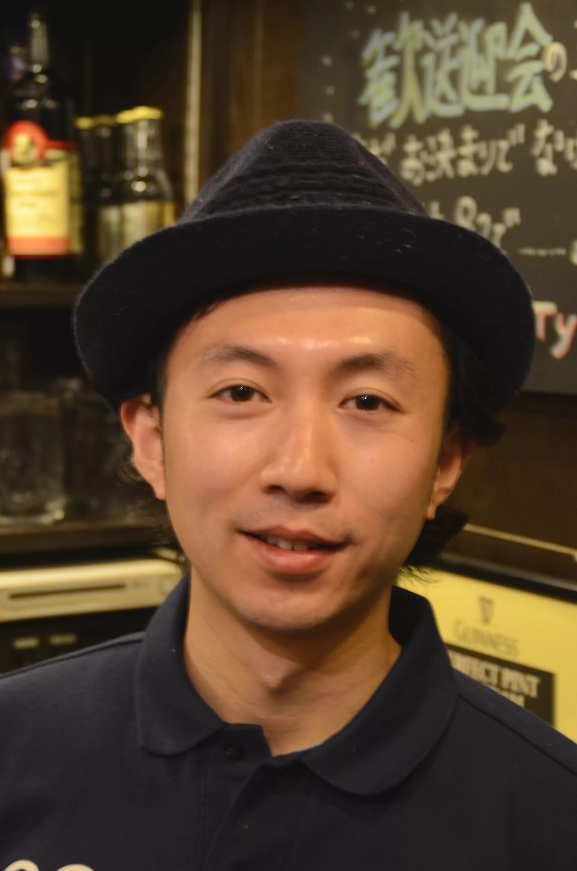 Дневник мужчины средних лет япония токио. Человек в кимоно. Japanese person. Япония люди. Japan person.