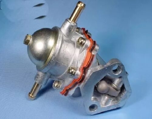 Бензонасос ваз 2109 дааз. Бензонасос двухкамерный 2109. Бензонасос ваз 2108. Топливный насос ваз 2108 карбюратор. Топливный насос ваз 21099 карбюратор.