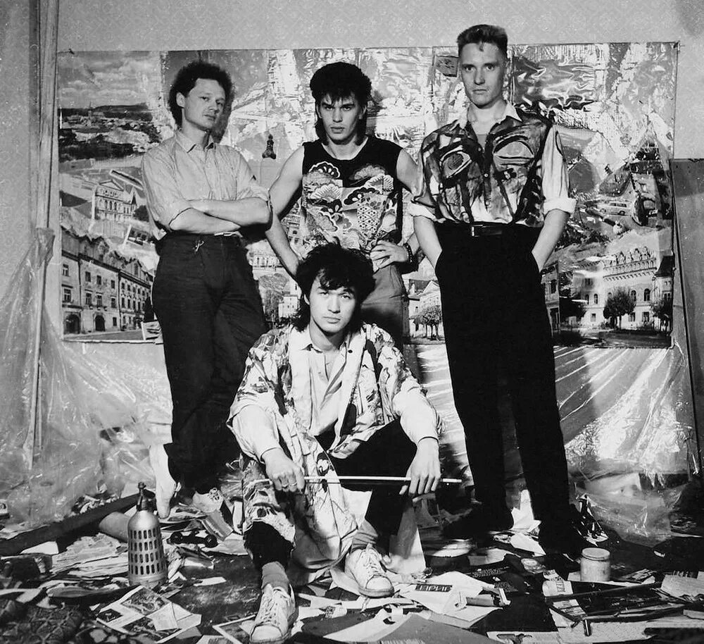 цой 90 год. виктор цой плакаты 1990. гордон и виктор цой. цой 90 год. виктор цой коллаж.