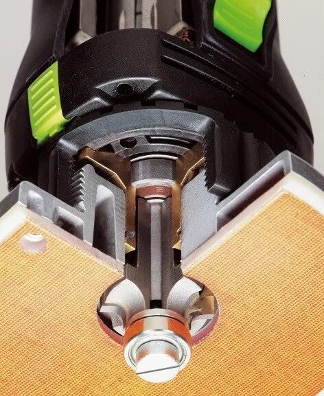 Фреза для углового сращивания 45 градусов. Крепление оправки в шпинделе фрезерного станка. Вращатель барабана фрезы. Цанговый патрон для фрезы чертеж. Крепление фрезы.