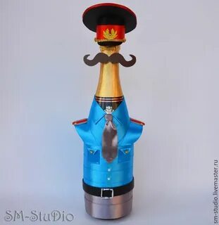 Оформить бутылку в виде
