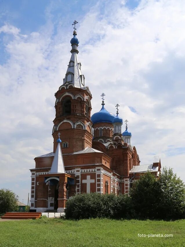 Коробейниково алтайский край погода усть пристанский. Храм в Коробейниково Алтайский. Коробейниково. Церковь Казанской иконы Божией матери. Село Коробейниково Алтайский край. Коробейниково Усть-Пристанский район.