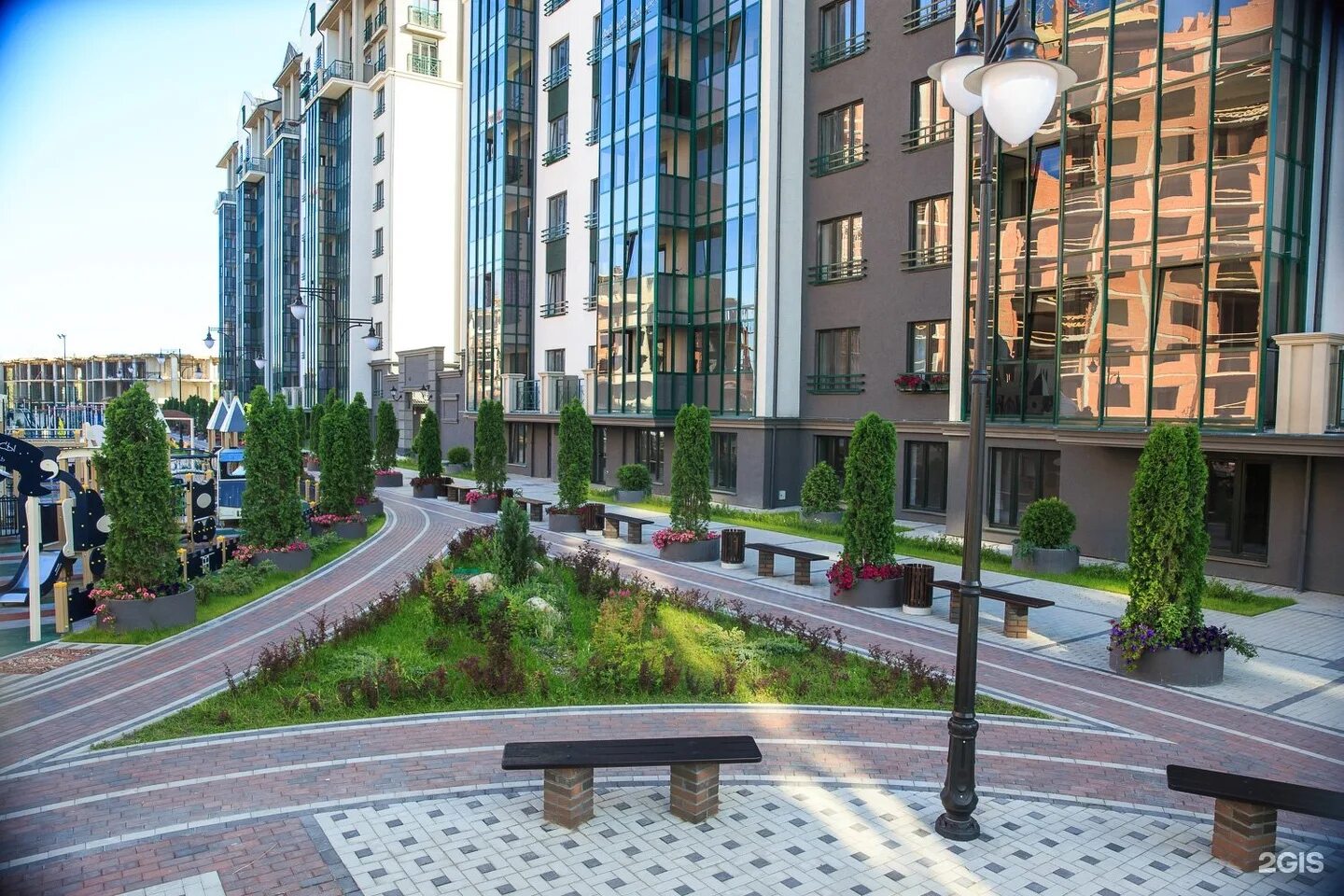 Жилой комплекс цветной бульвар. Жк цветочный бульвар калининград. Блюхера екб. Цветной бульвар застройщик. Жк цветной бульвар.