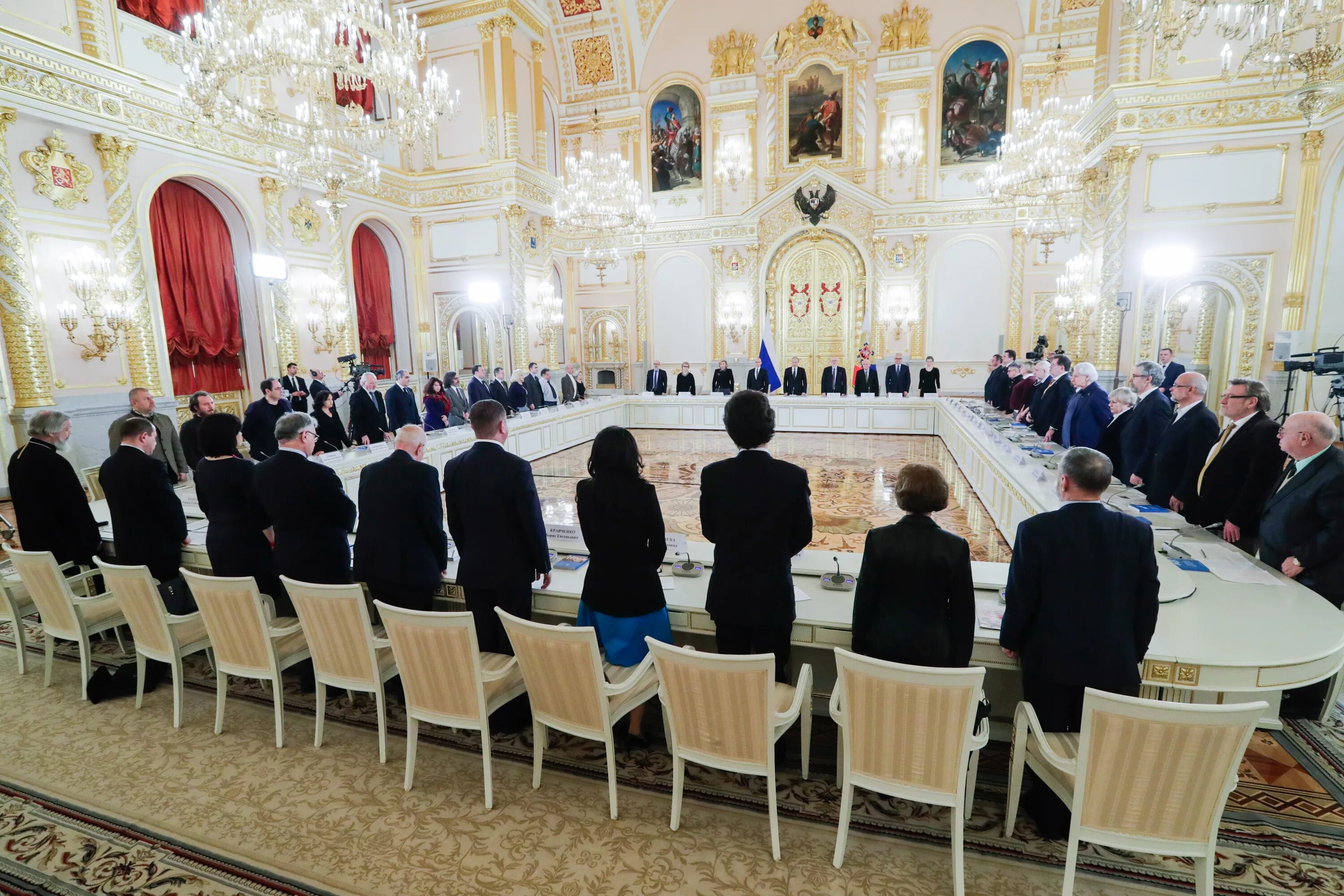 Совет по правам человека. Совет по правам человека при Президенте России (СПЧ).. Заседание СПЧ. Совет по развитию гражданского общества и правам человека. Путин СПЧ.