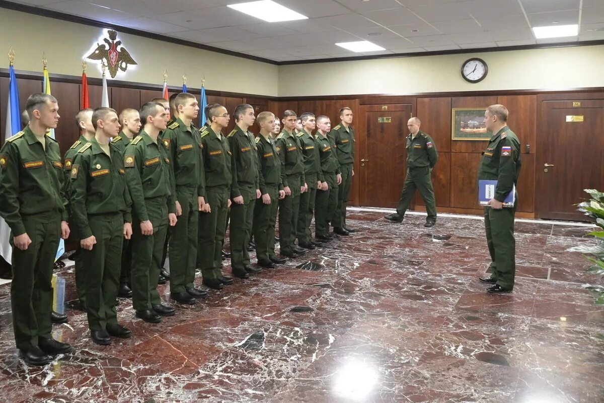 Вурэ череповец. Череповецкий военный инженерный университет радиоэлектроники. военный университет радиоэлектроники череповец. череповецкий ордена жукова университет радиоэлектроники. череповец военное училище.