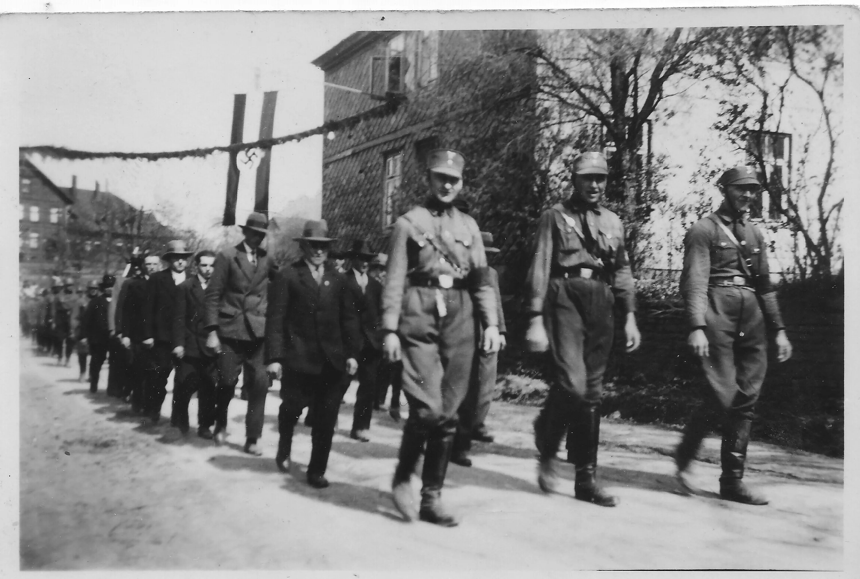 Штурмовые отряды са Гитлера 1921-1945. Са штурмовые отряды НСДАП. Штурмовые отряды (Sturmabteilung. Са штурмовые отряды НСДАП форма. Фашистские отряды