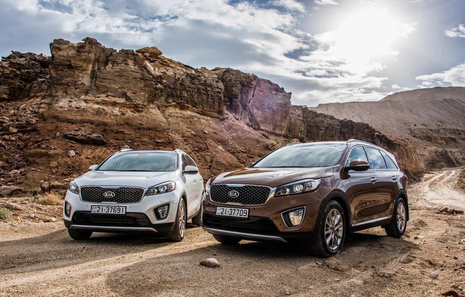 Kia Sorento Prime 2015. Киа Спортейдж Прайм. Соренто и Спортейдж.