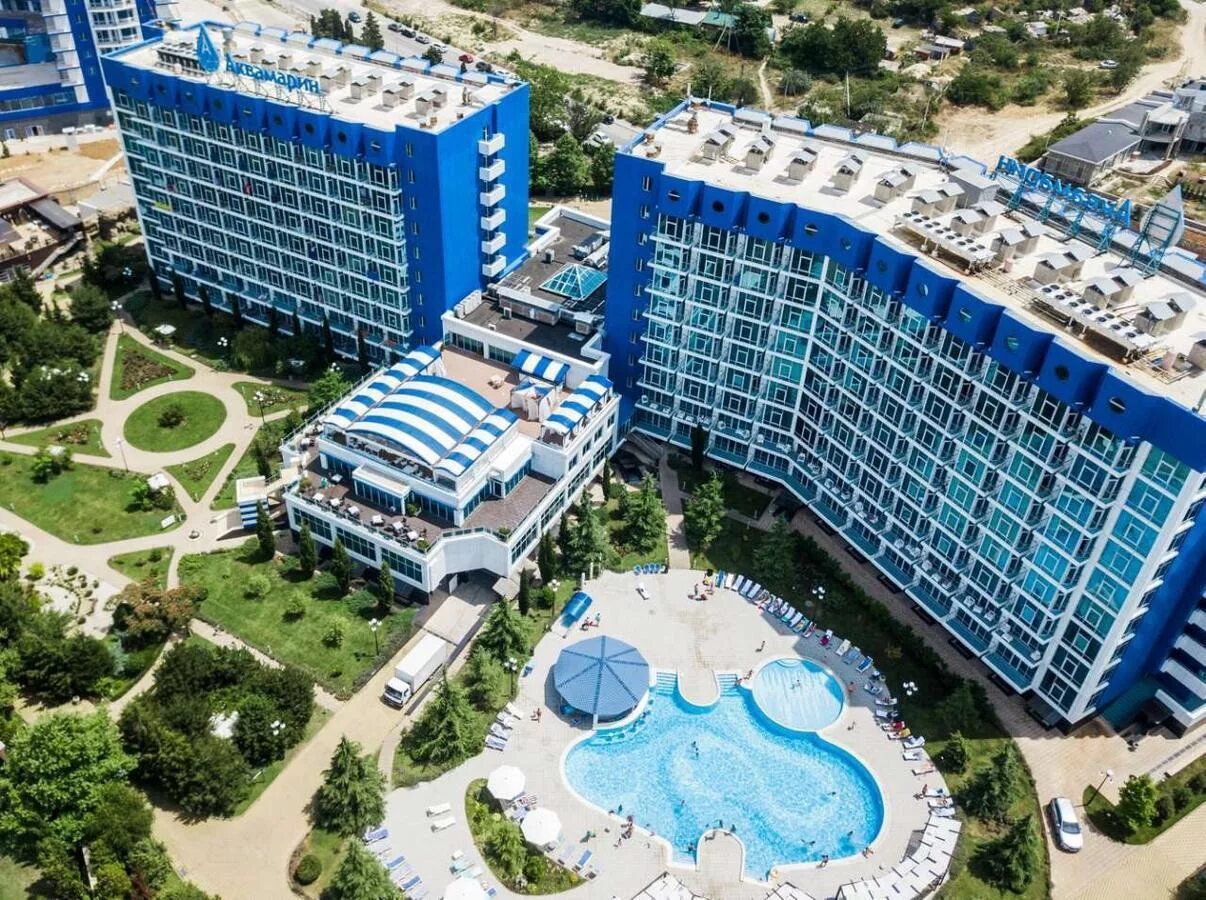 Аквамарин крым. Курортный комплекс Аквамарин Севастополь. Aquamarine Resort Spa 5 Крым. Севастополь Парковая 11 , Аквамарин. Отель Аквамарин Севастополь.