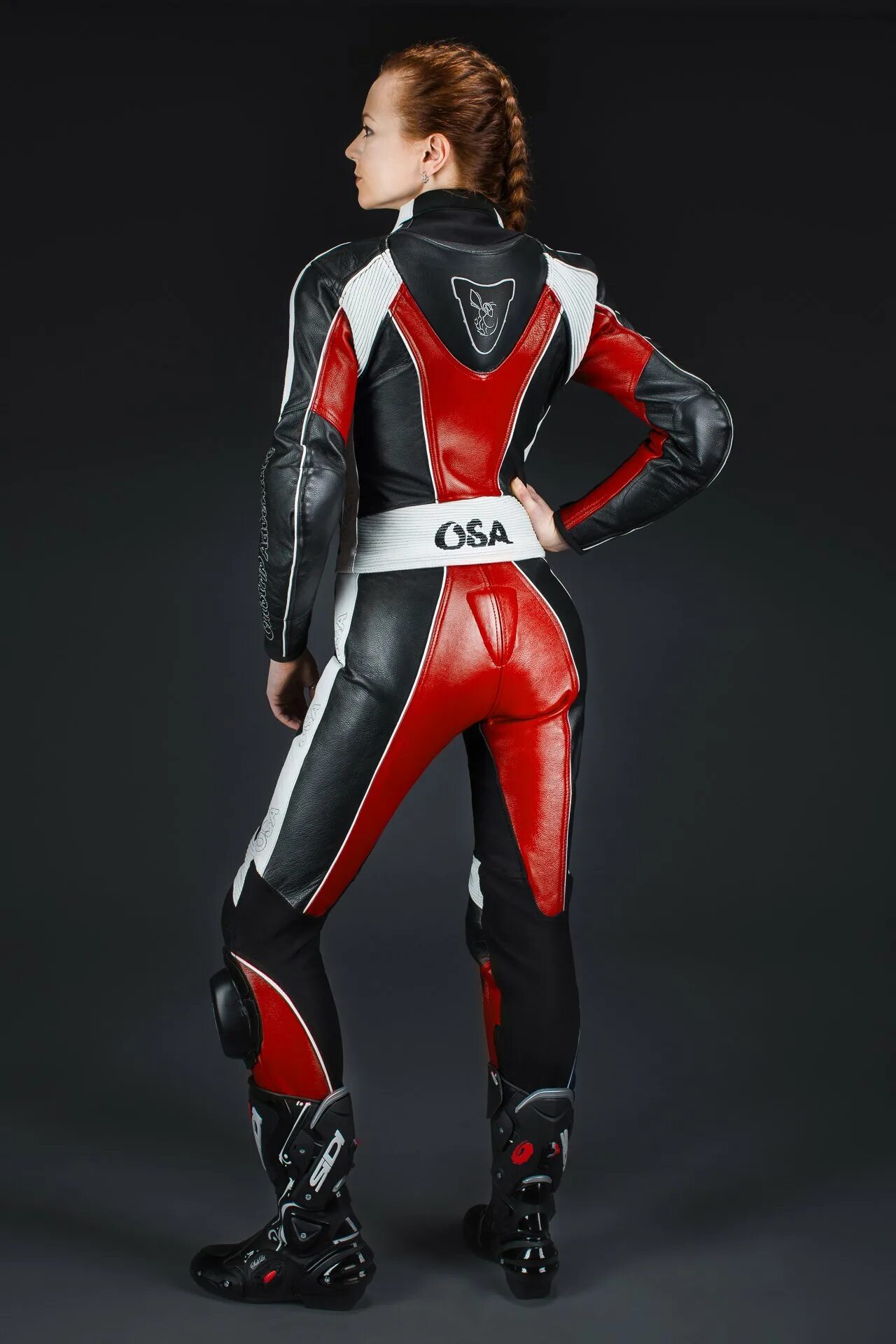 Мотокостюм женский tegera. Мотокомбинезон мужской osa. Мотокомбинезон Dainese женский. Мотокомбинезон Dainese красный. Мотокомбинезон Dainese женский раздельный.