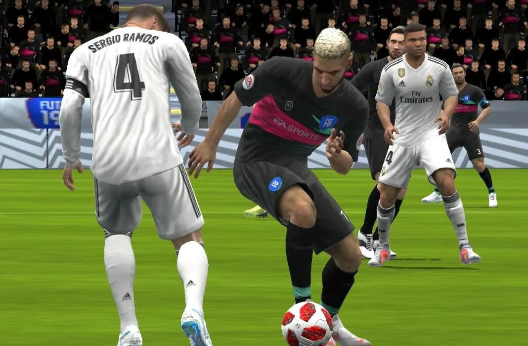 Fifa mobile apk. ФИФА 19. FIFA mobile. Игра FIFA mobile. FIFA mobile 19.