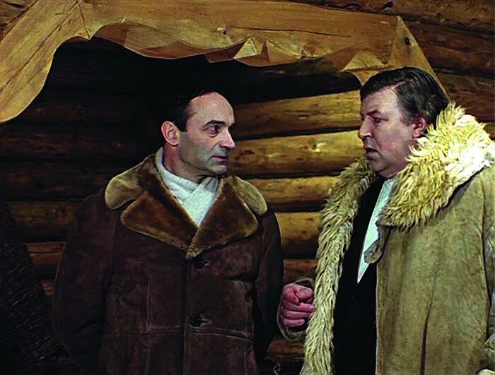 Чародеи когда покажут в 2025. Чародеи фильм 1982. чародеи юлий цезаревич. чародеи юлий цезаревич камнеедов. чародеи фильм 1982 филиппов.