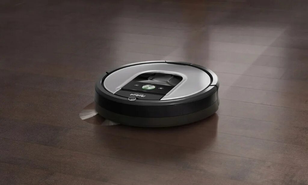 Бывает робот пылесос. IROBOT Roomba 960. Робот пылесос Vacuum Cleaner. IROBOT Roomba 630 Vacuum Cleaning Robot. Робот пылесос Roomba 2006.