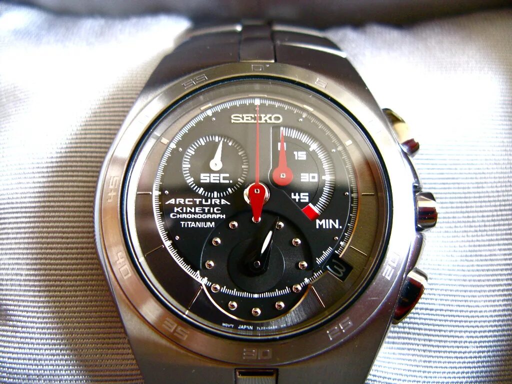 Когда chrono tech запустил. Seiko arctura chronograph. seiko arctura kinetic. seiko sportura titanium. seiko kinetic chronograph.