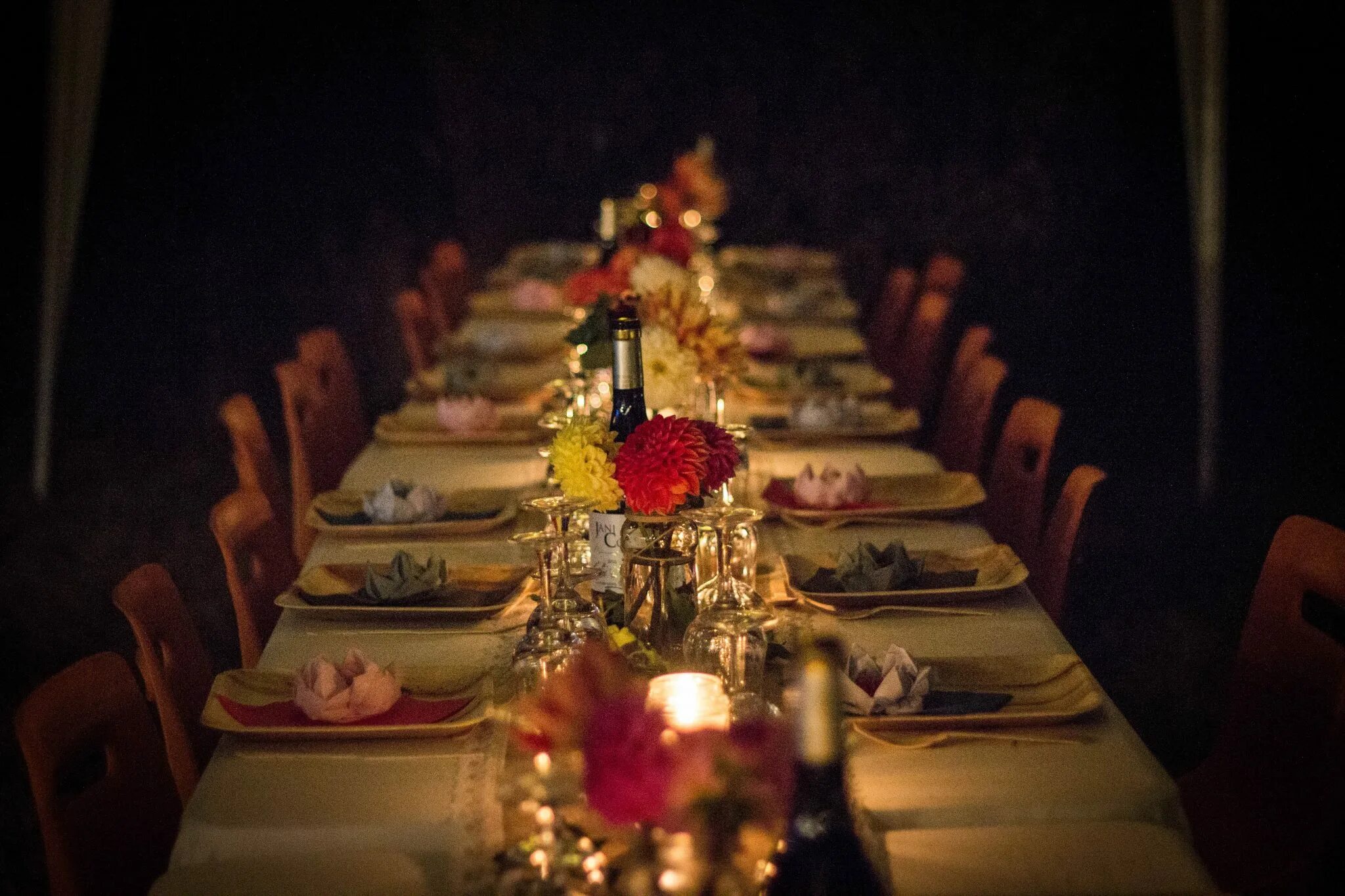 Банкет. Ужин. Новогодний ужин в ресторане. Рождественский стол. Holidays dinner