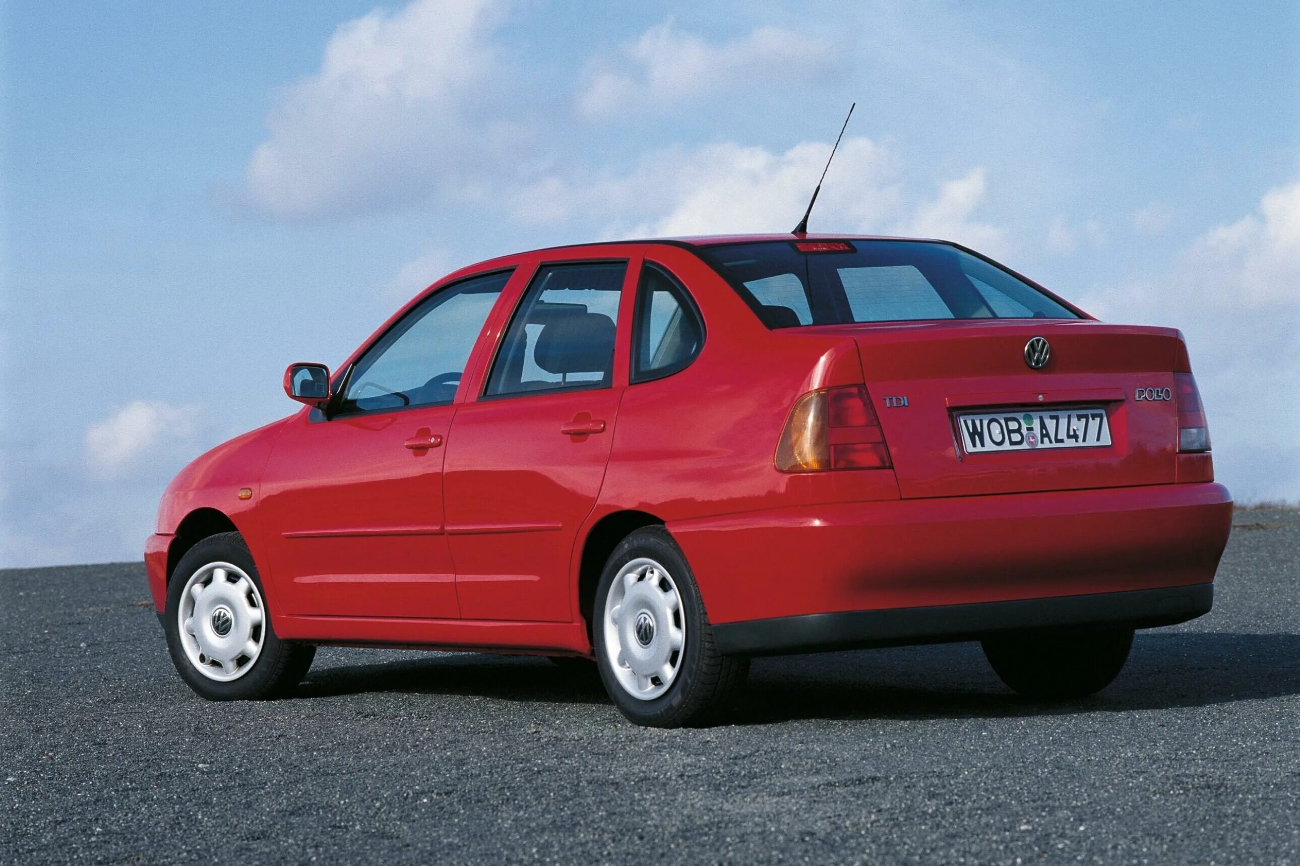 Фольксваген поло Классик 1996 седан. Volkswagen Polo Classic 2000. Фольксваген поло Классик 1996. Volkswagen Polo Classic 1997. Поло 1997 года