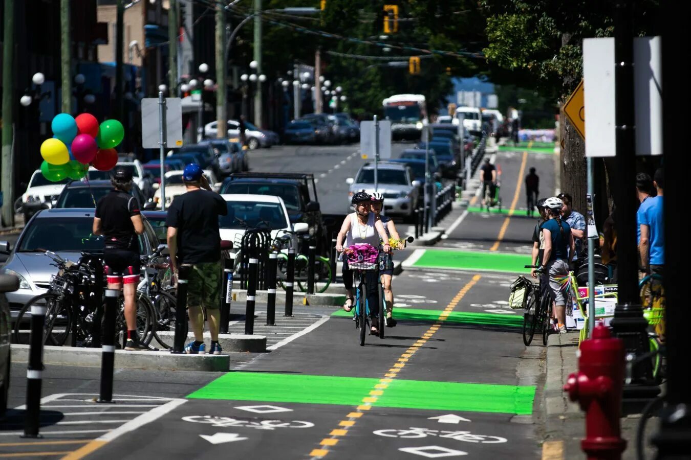 Байк Downtown. Bidirectional Bike Lanes. Vancouver Bike Lanes. Way for Bike on way. Bike lane