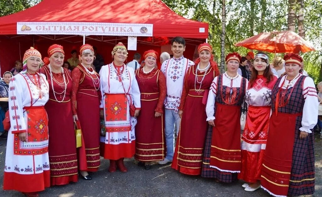 Климовские новости брянская области. Родники земли Климовской. Фестиваль Родники земли Климовской. Деревня Климово Бокситогорский район. Климовский музей дружбы народов. Климово.