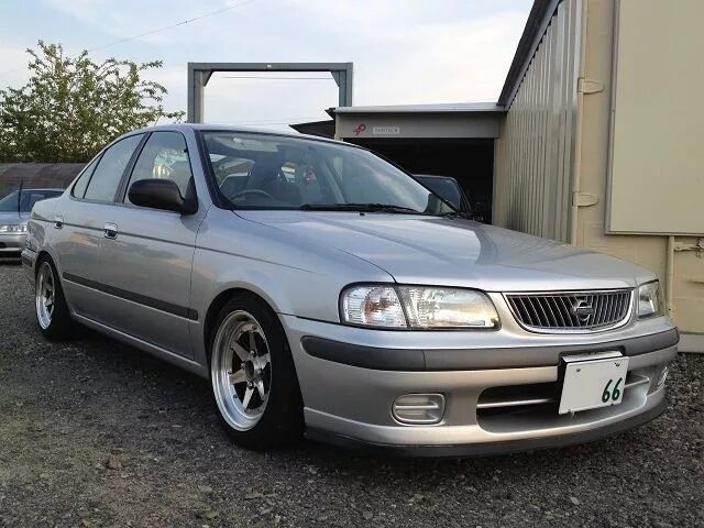 Купить тюнинг ниссан санни #60 JDM рамка, или nismo много не бывает Nissan Sunny (B15), 1,5 л, 2000 года