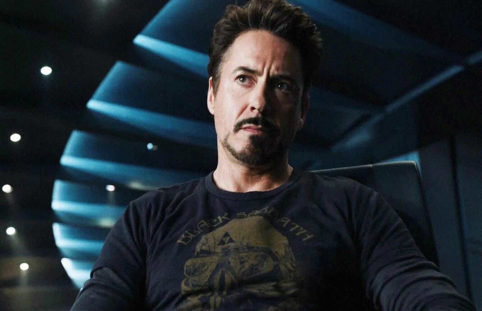 Tony is smarter than robert
