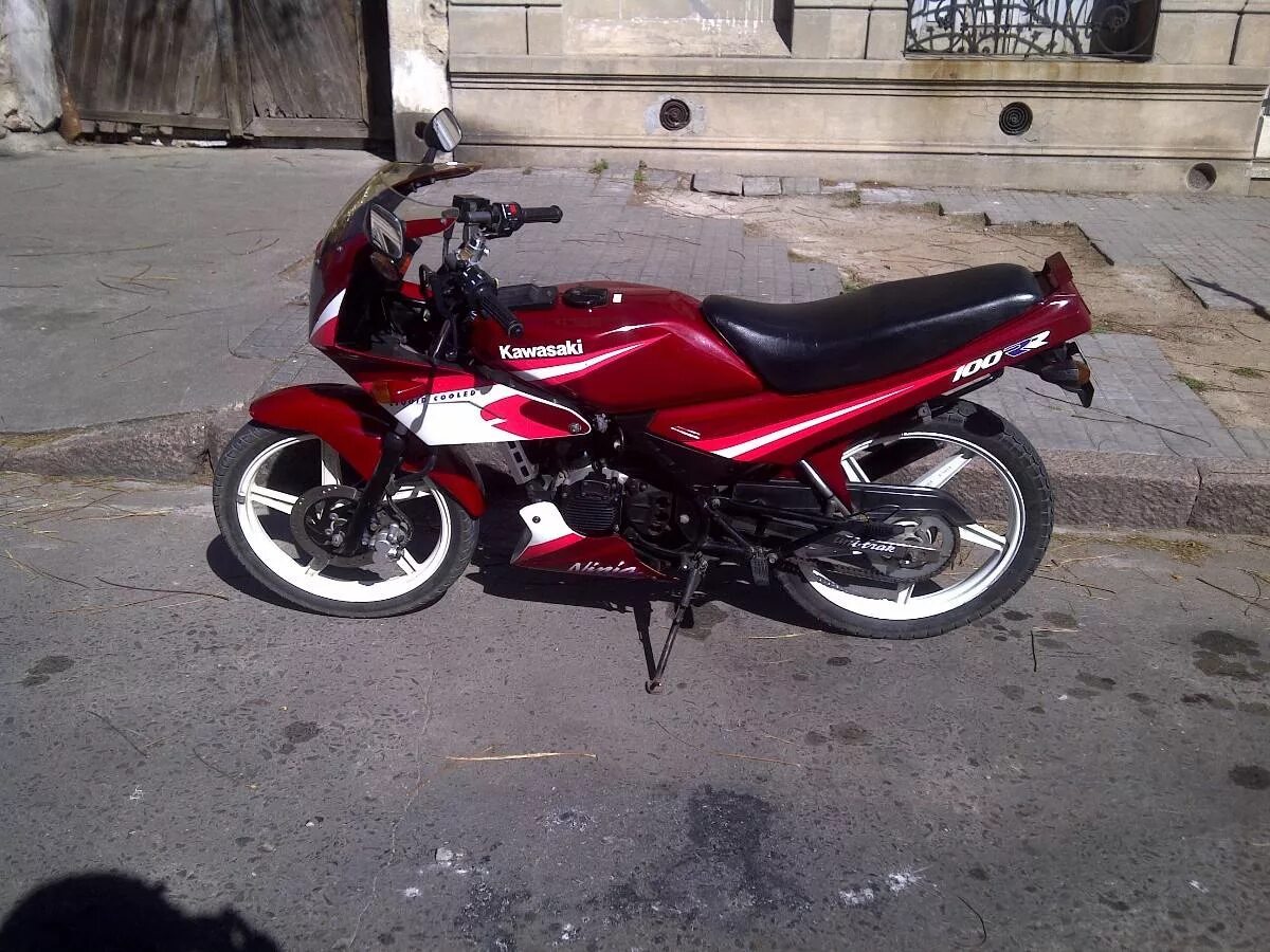Ninja 100. Kawasaki ninja 100. Кавасаки z1000 ninja. Kawasaki 1000 кубов. Kawasaki ninja 100.