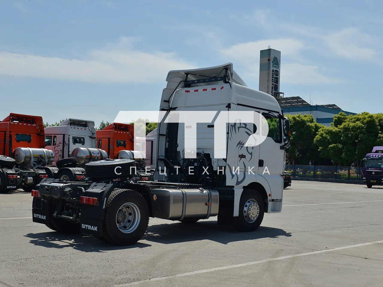 Тягач man sitrak zz4256v364he. Тягач sitrak 6x4. Ман синотрук. Тягач sitrak c7h 4×2. Howo sitrak c7h тягач.