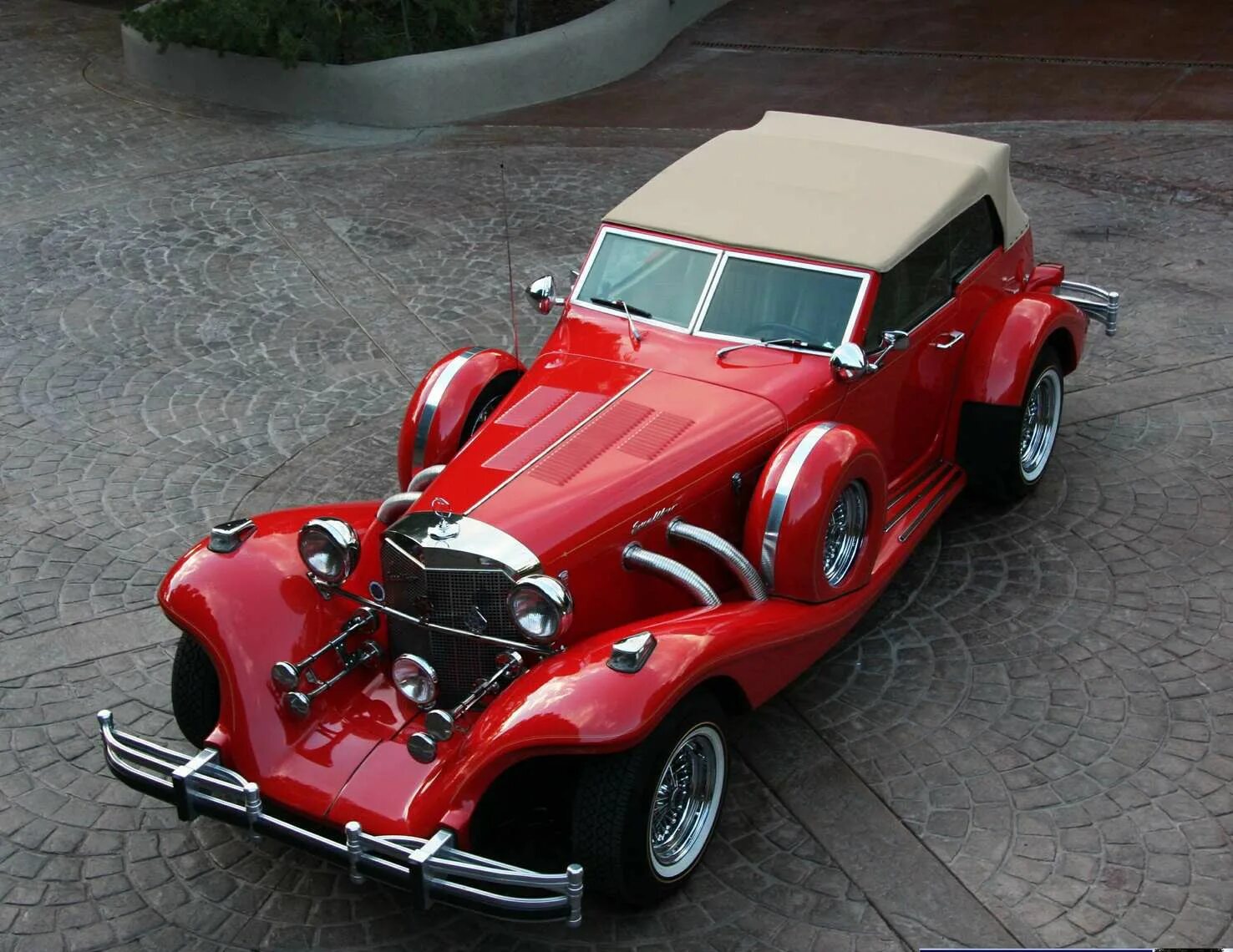 Экскалибур 1992. Митсуока экскалибур. Автомобили эскалибур фаэтон. Автомобили эскалибур фаэтон. Excalibur roadster series iii.