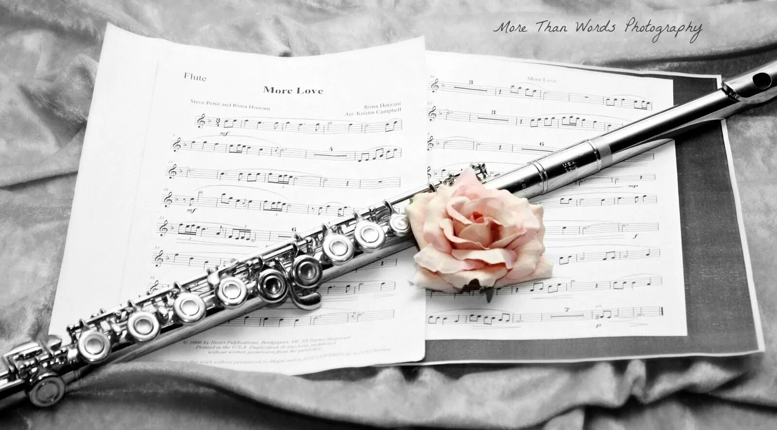 Музыка музыкальная флейта. Красивая флейта. Флейта фон. Ноты для флейты. Флейта на красивом фоне.