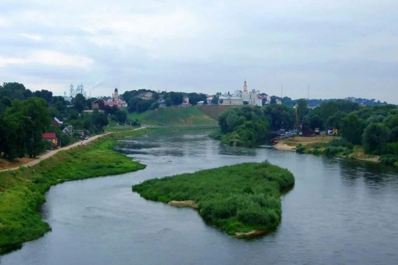 Река в гродно. Гродно река. Река Неман. Река Неман в Белоруссии. Река в Гродно Беларусь.