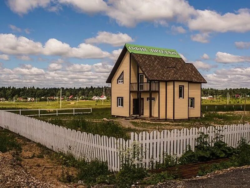 Сергиево земельные участки купить. Парфеново Сергиево-Посадский район. Микрорайон Загорский Сергиев Посад. Коттеджный поселок Лаванда Сергиев Посад. 5 Соток коттеджный поселок.