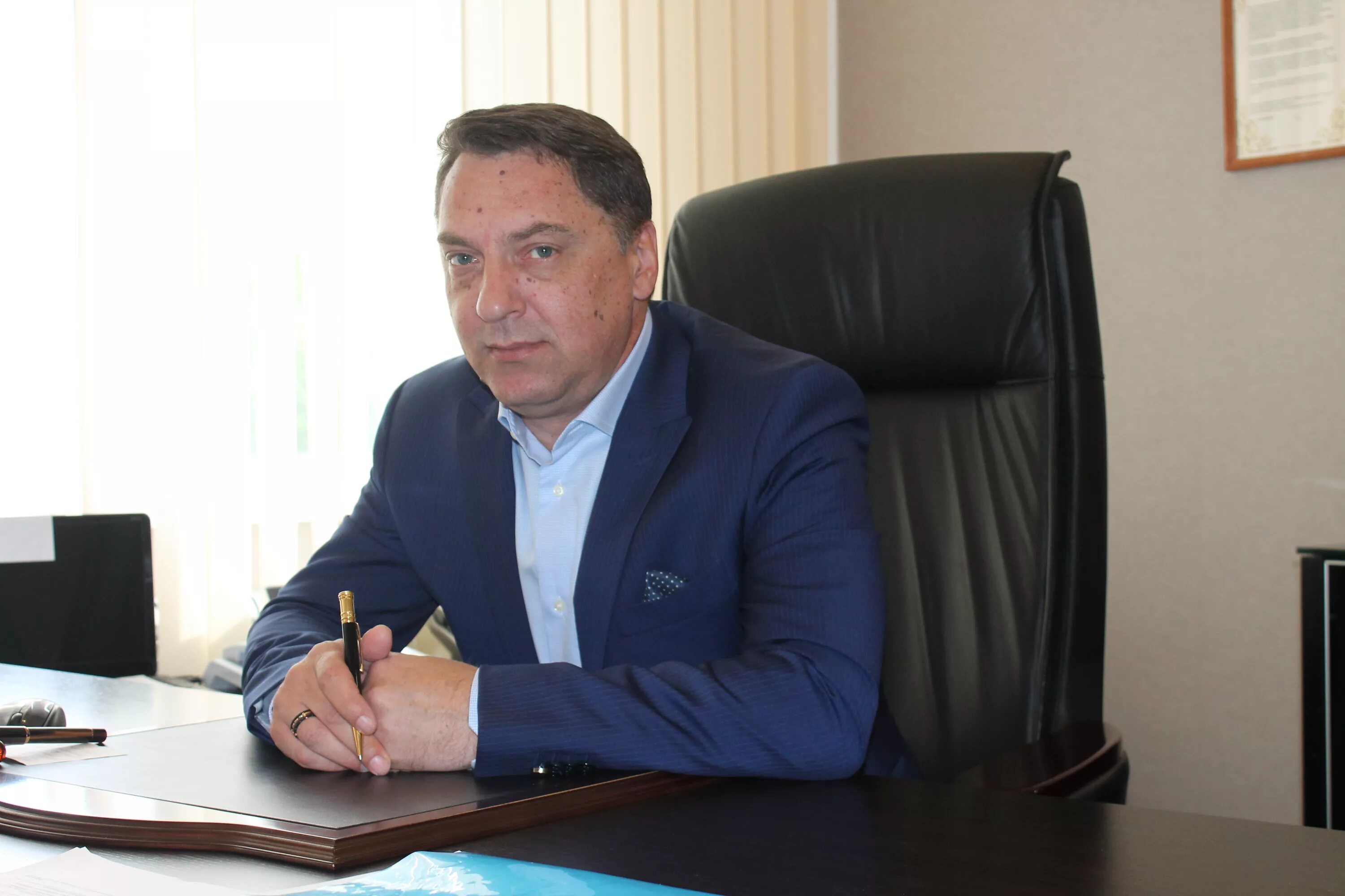 телефонные номера экстренных служб. горэлектросеть тутаев. система магазин компьютерной техники. зубная клиника щекино. улица советская уссурийск.