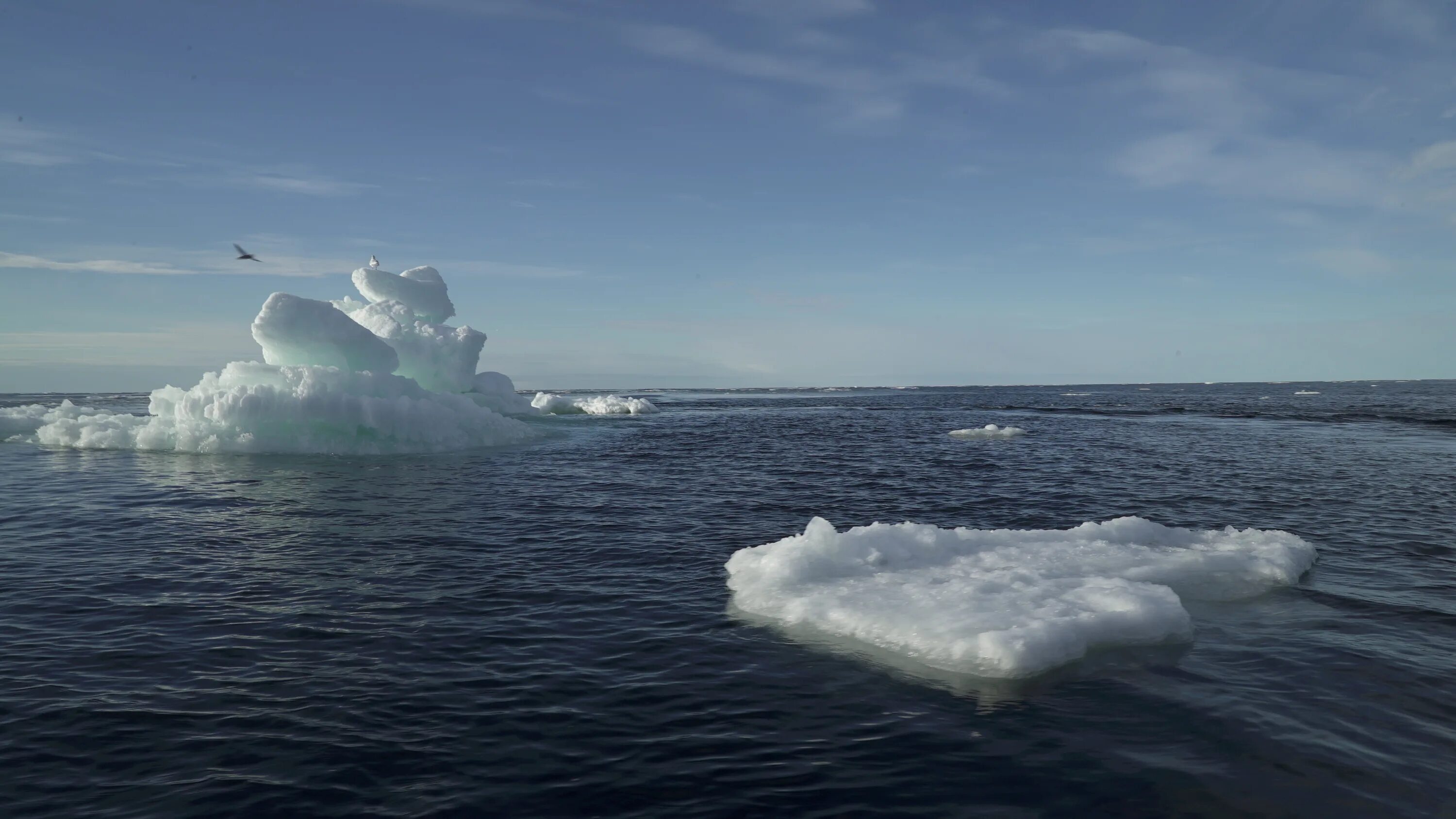 Арктика Северный Ледовитый океан. • Арктика — таяние арктических льдов,. Таяние ледников в Арктике. Северный Ледовитый океан шторм. Северный ледяной океан