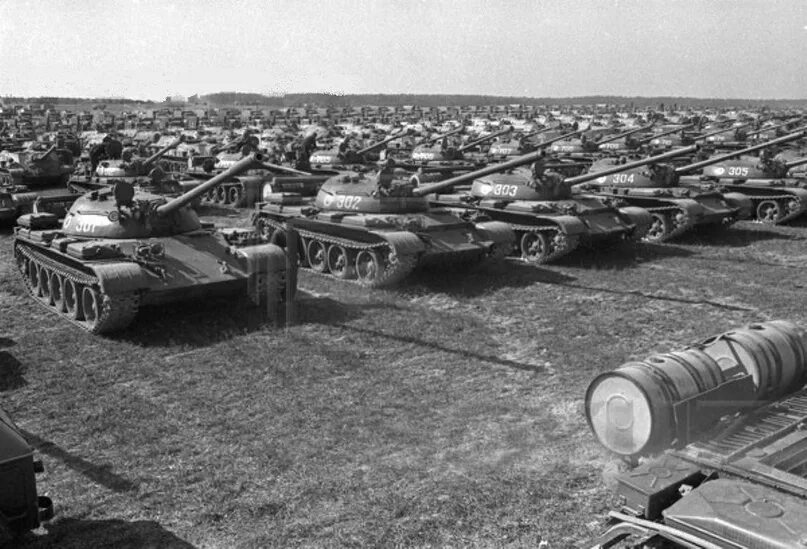 Маневры днепр. Учения днепр 1967 год. танковые учения ссср запад 81. учения ссср днепр.