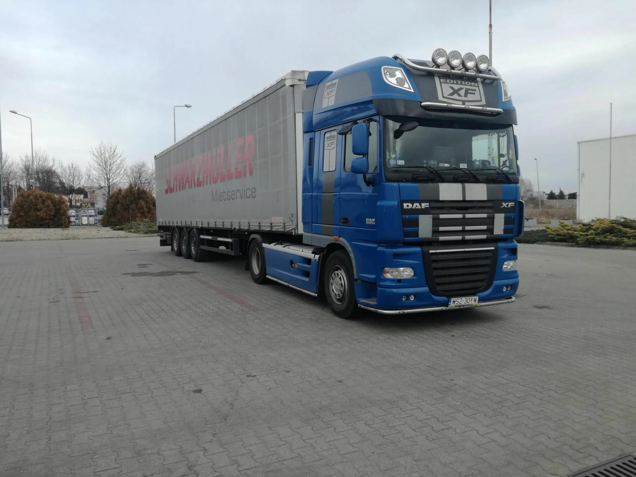 Даф 105 XF С полуприцепом. DAF XF 105.460. DAF XF 105 С полуприцепом. Фура DAF XF 105. Тягачи даф б у россия