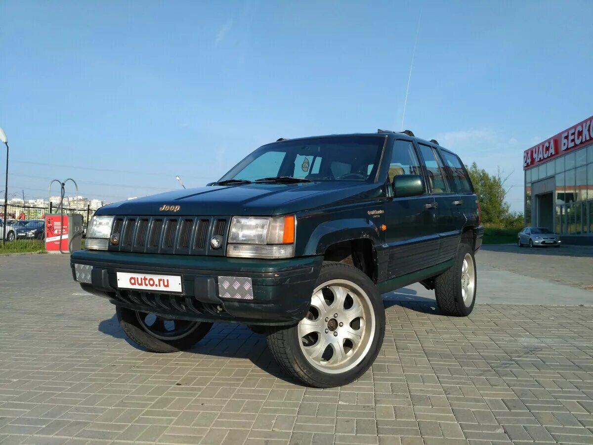 Куплю гранд чероки б у. Гранд Чероки 1995. Джип Гранд Чероки 1995г. Jeep Grand Cherokee ZJ 1995. Jeep Grand Cherokee 1995 5.2.