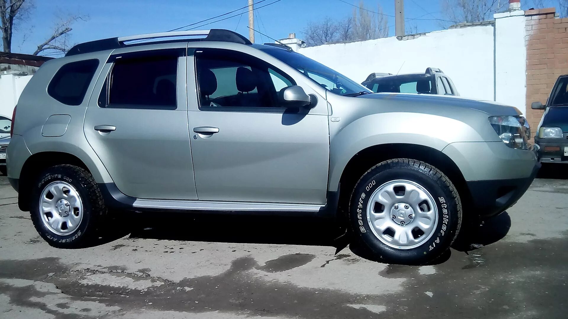 Авито куплю рено дастер б у. 215/70 R16 на Рено Дастер. R16 Renault Duster. 235 75 R16 Дастер. 225/65/17 Renault Duster.