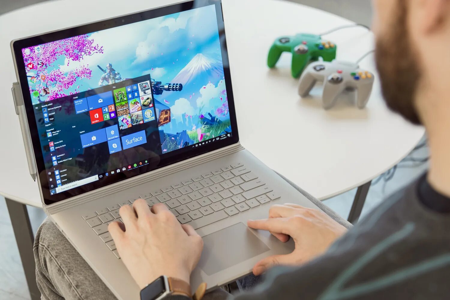 Microsoft windows surface. Surface book 15. microsoft surface book 2 15. ноутбук виндовс 11. умный ноутбук.