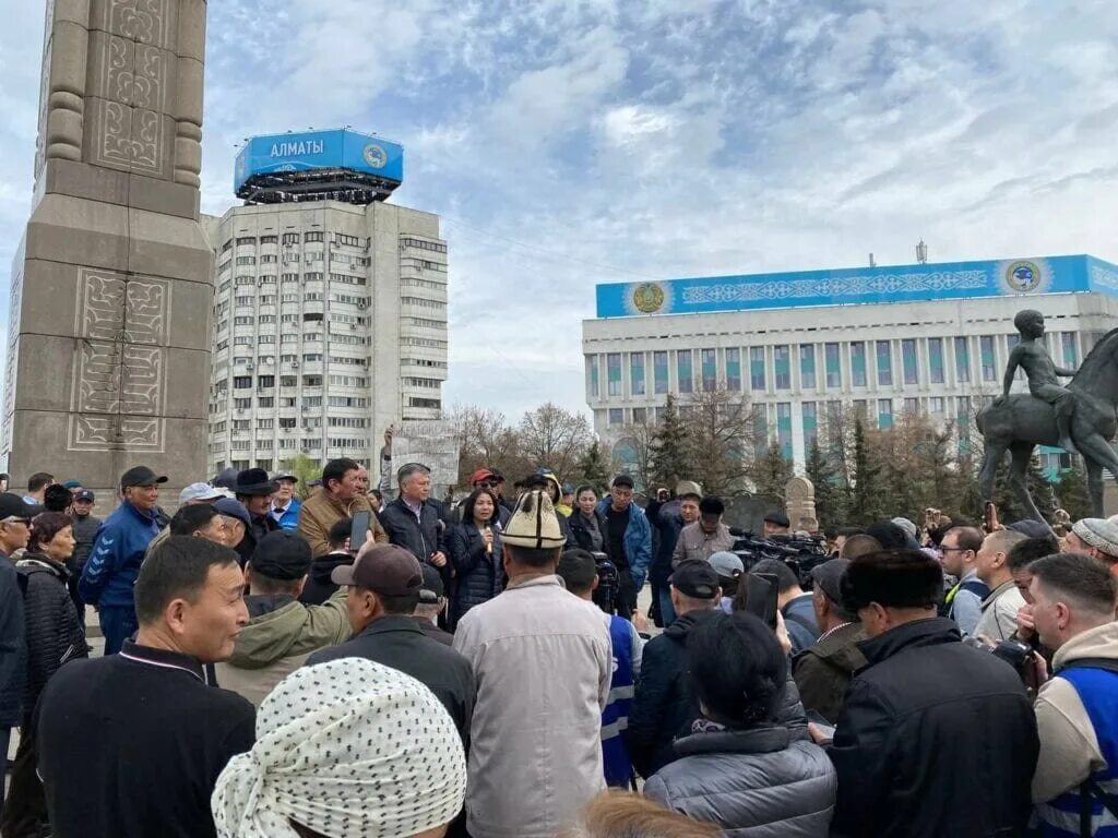 Митинги в Казахстане. Политический митинг. Казахстан митинги сейчас. Несанкционированный митинг. Митинг в алматы