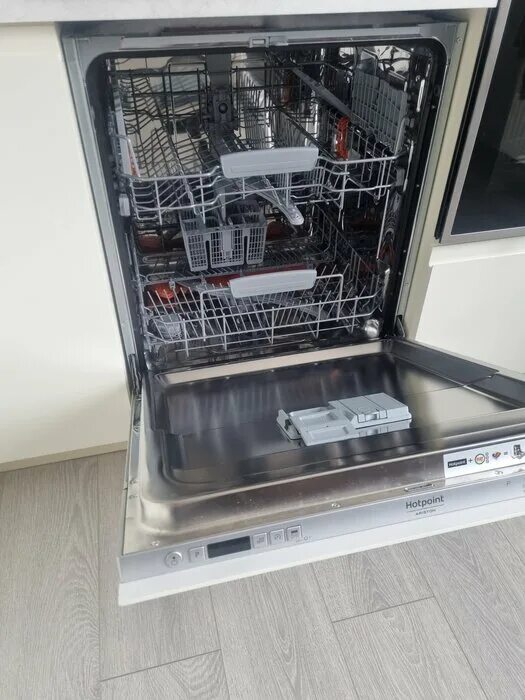 Встраиваемая посудомоечная машина hotpoint hi. Посудомоечная машина hi hfs409a1w. hotpoint-ariston hi 5030 wef. hotpoint-ariston hi 5030 w. посудомойка hotpoint hi 5d83dwt.