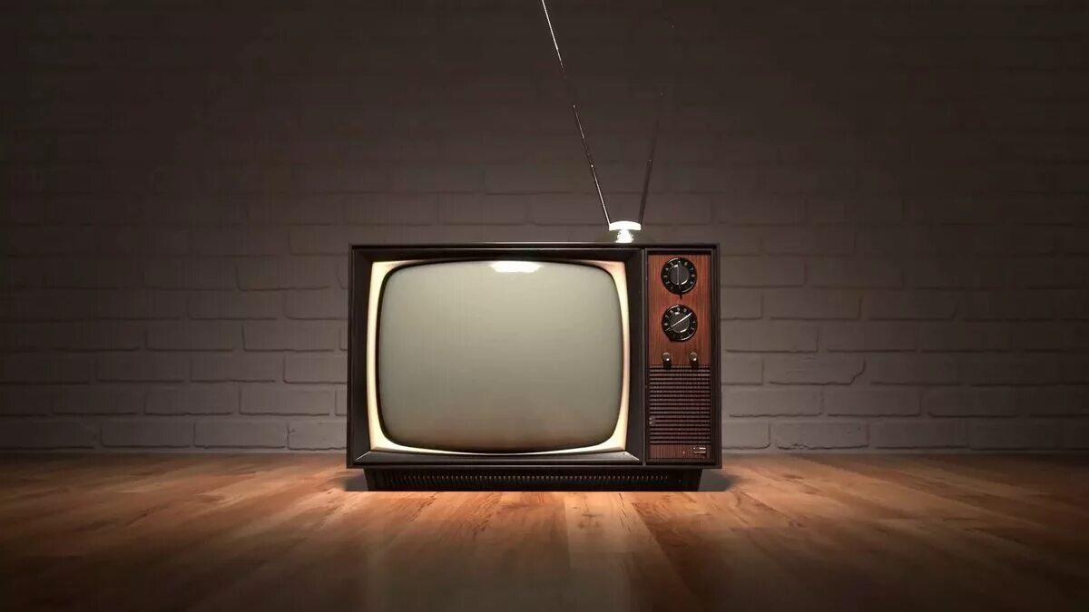 Старый телевизор. Ретро телевизор. Старинный телевизор. Телевизор старенький. Телевизор рабочий купить