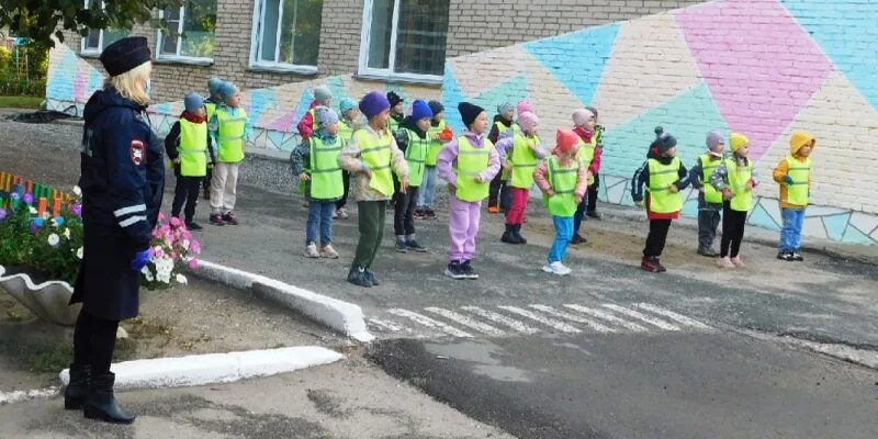 Детский сад n7 г челябинска. Увелка поселок. Детский сад 18 увельский. Увельский детский сад. Детский сад 19 южноуральск.