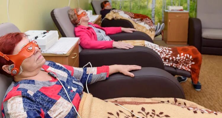 Электросон проведение. Электросон физиотерапия. Электросон аппарат. Электросон проведение. Электросон 3 аппарат.