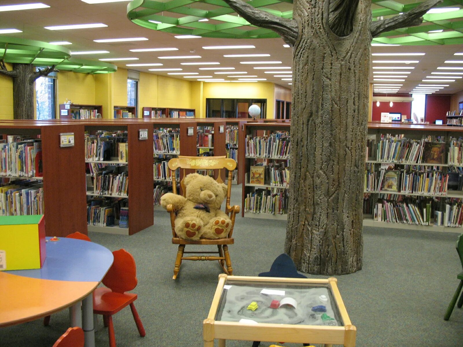 City library. Публичная библиотека Канзас-Сити США внутри. Центральная библиотека (Канзас-Сити, США). Публичная библиотека в Канзас Сити штат Миссури США. Библиотека Канзас Сити внутри.