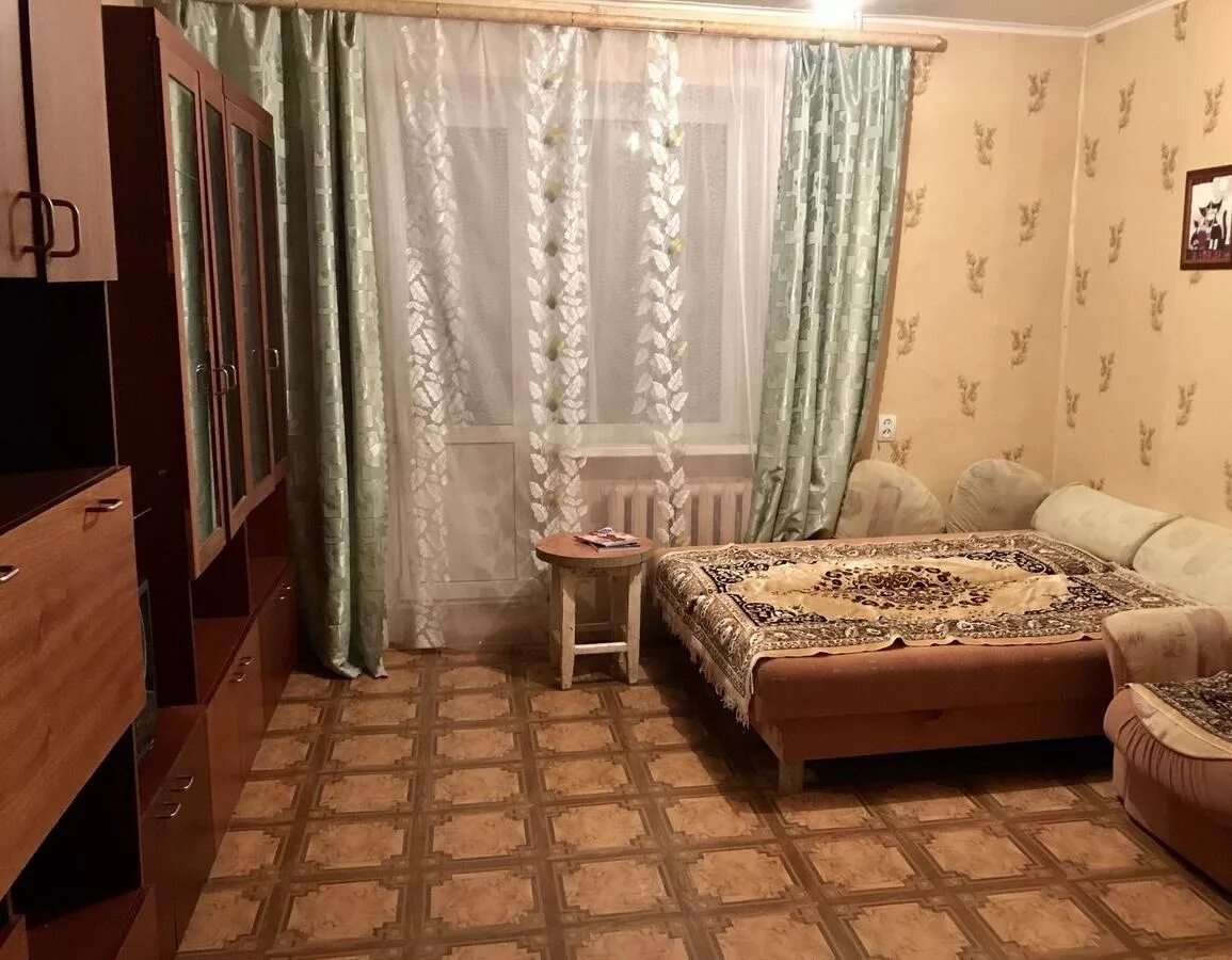 Комната авито. Сдам комнату авито. Горького 136 вологда. Авито комнаты на месяц. Комната на сутки.
