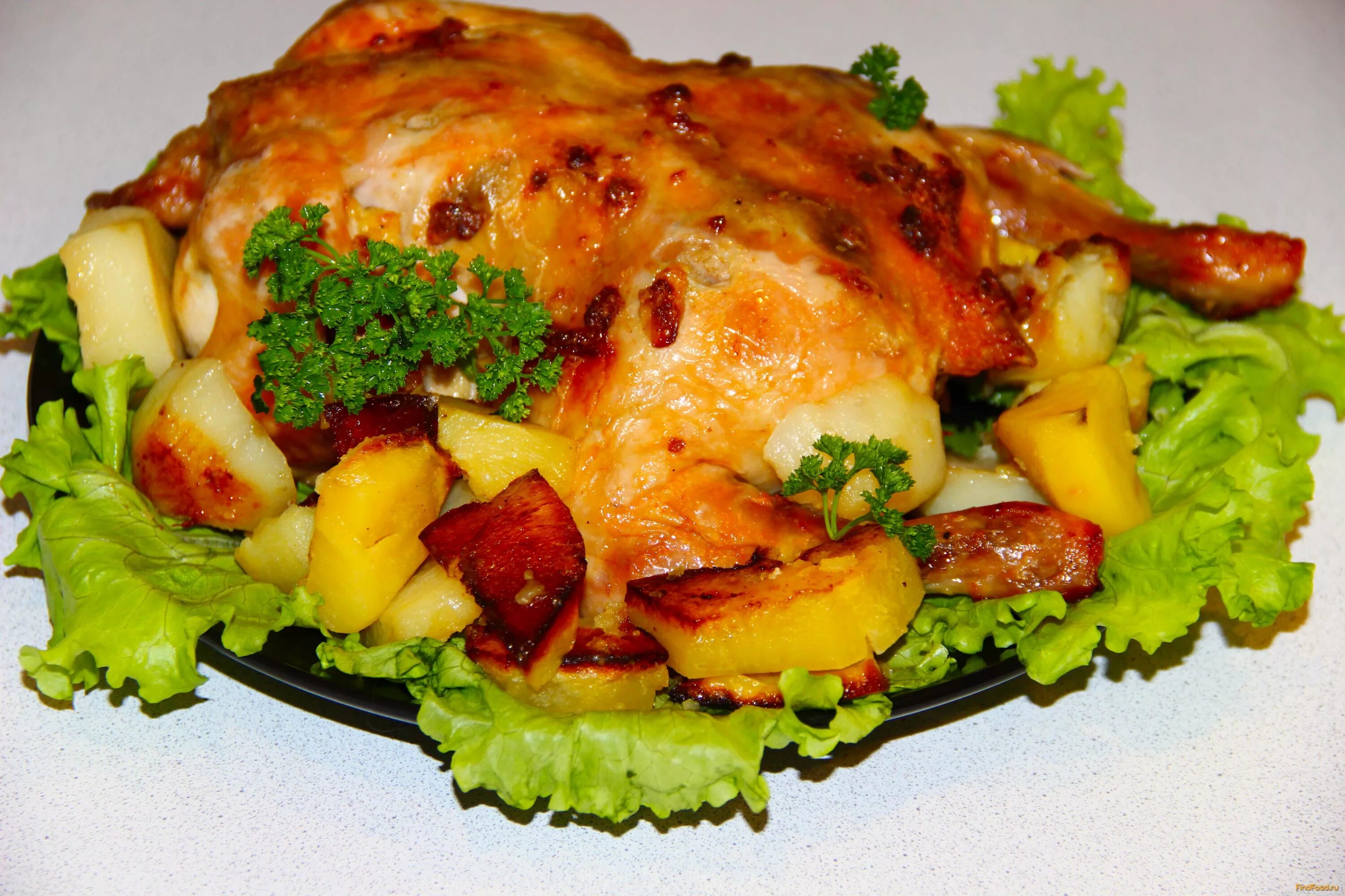 Рецепт куриного мяса с картошкой. Блюда из курицы. Курица в духовке. Фаршированный цыпленок. Фаршированная курица в духовке.