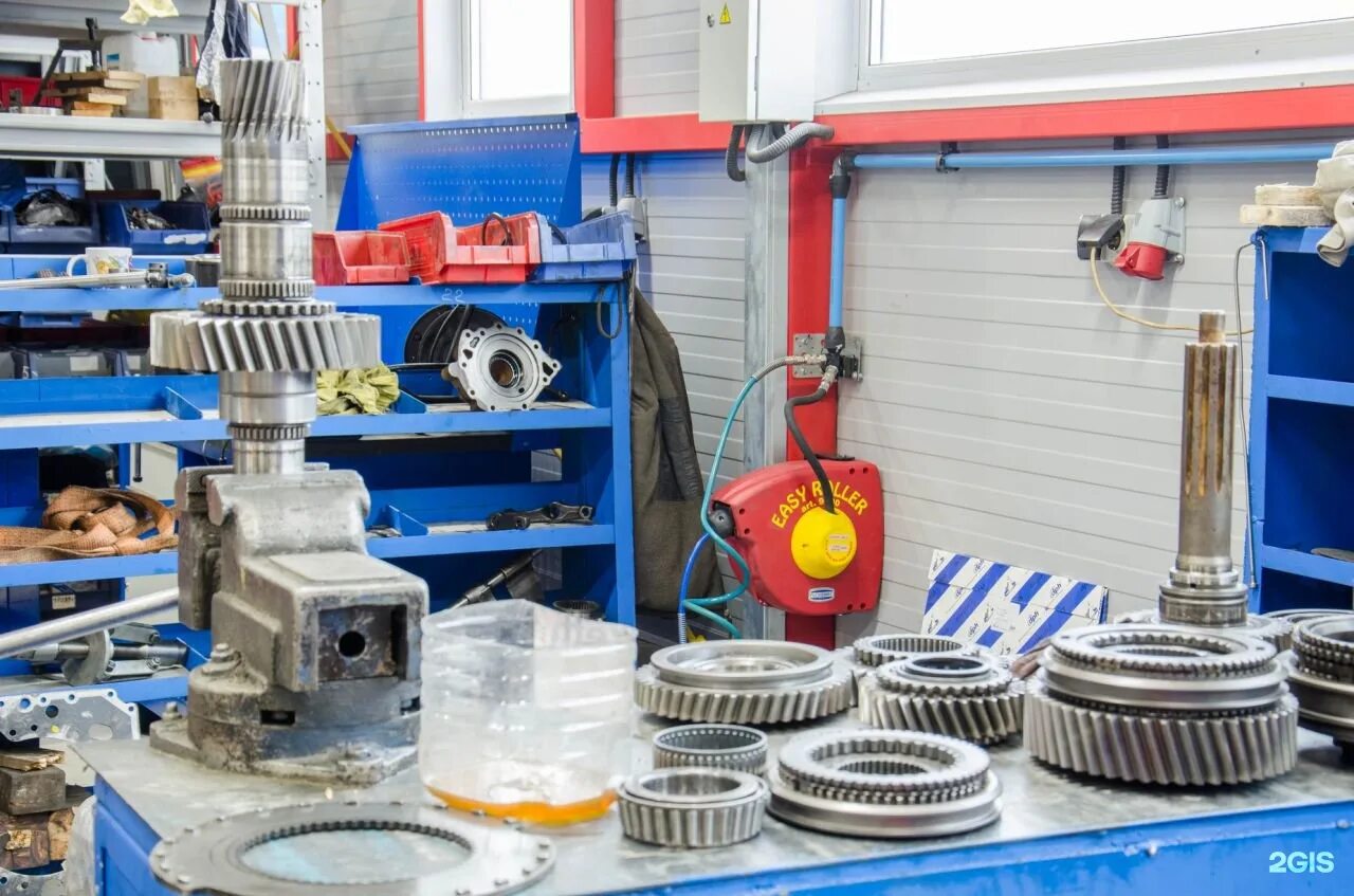 Индекс промышленного производства самарской области. Продукция столичного города москва. Сезонное падение спроса. Производства за февраль. Страны производители легкой промышленности.