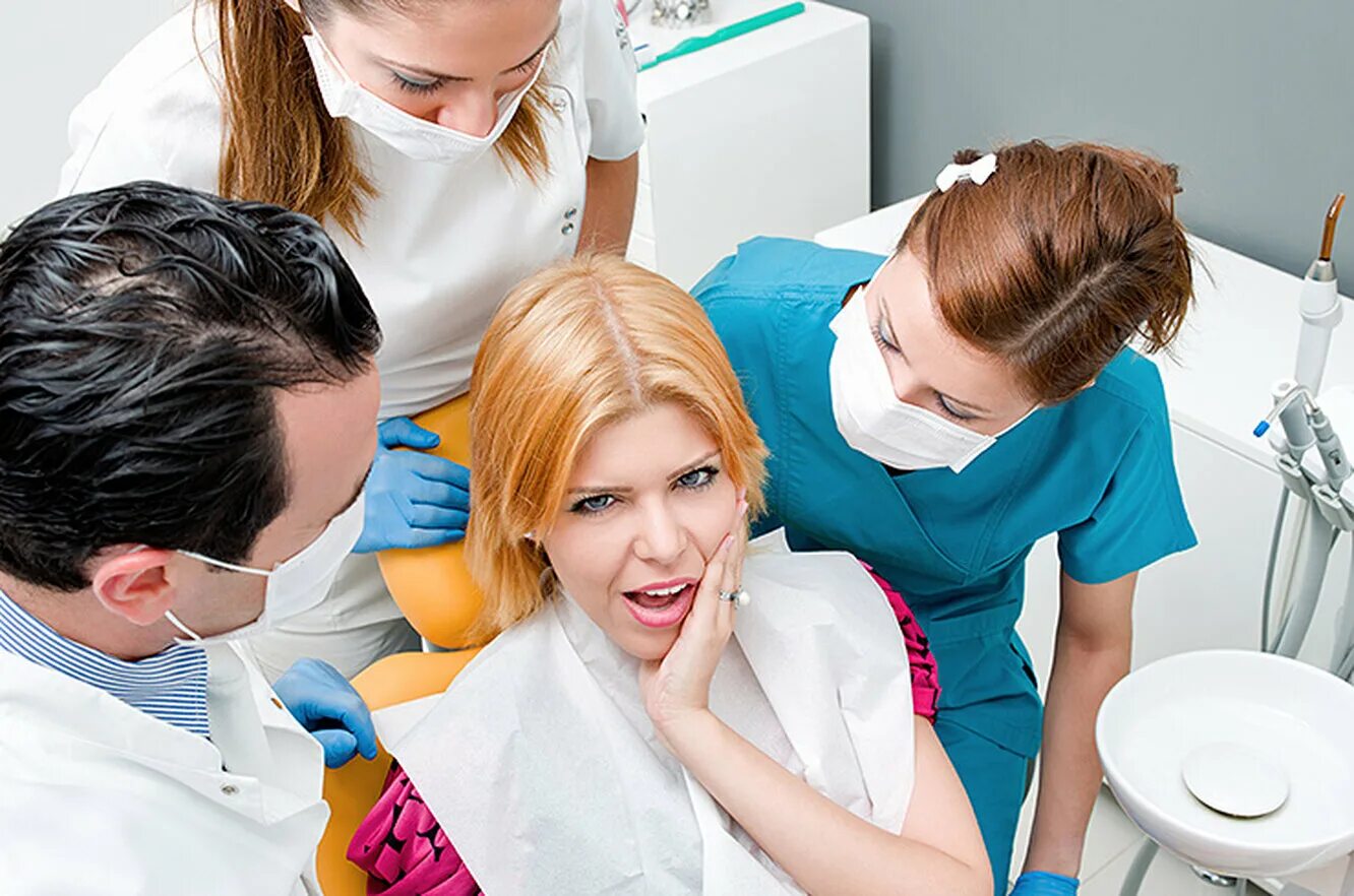 Три стоматолога. Пора к стоматологу. Мифы стоматологии.