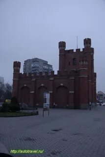 Сколько ворот в калининграде