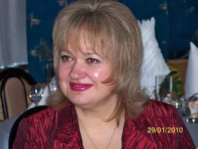 Женщина 58. Красивые русские женщины 57 лет. Женщина 57 лет. Фотоальбомы женщин за 50. Женщина 58 лет москва.