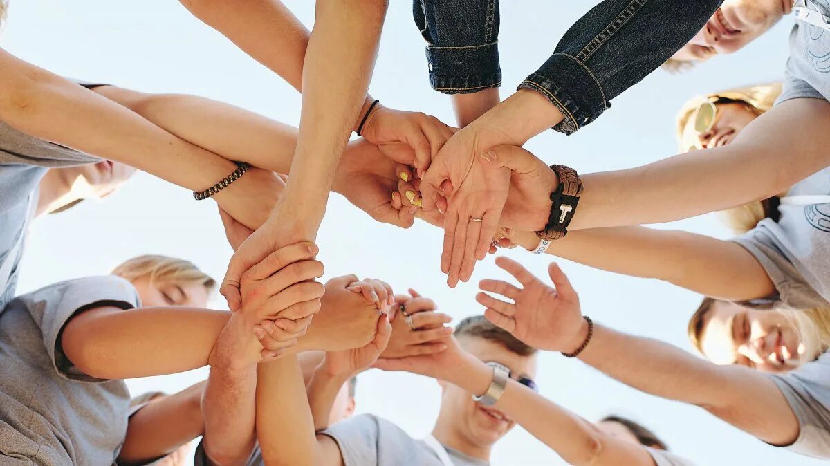 американские волонтеры. молодежь картинки. детский лагерь. молодежные организации. общественные организации подростков.