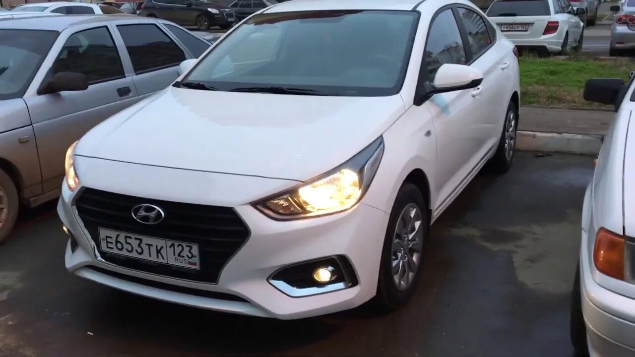 Хендай солярис поворотники. ДХО Солярис 2017. Противотуманные фары Hyundai Solaris 2017. ПТФ Хендай Солярис 2019. ДХО Солярис 2.